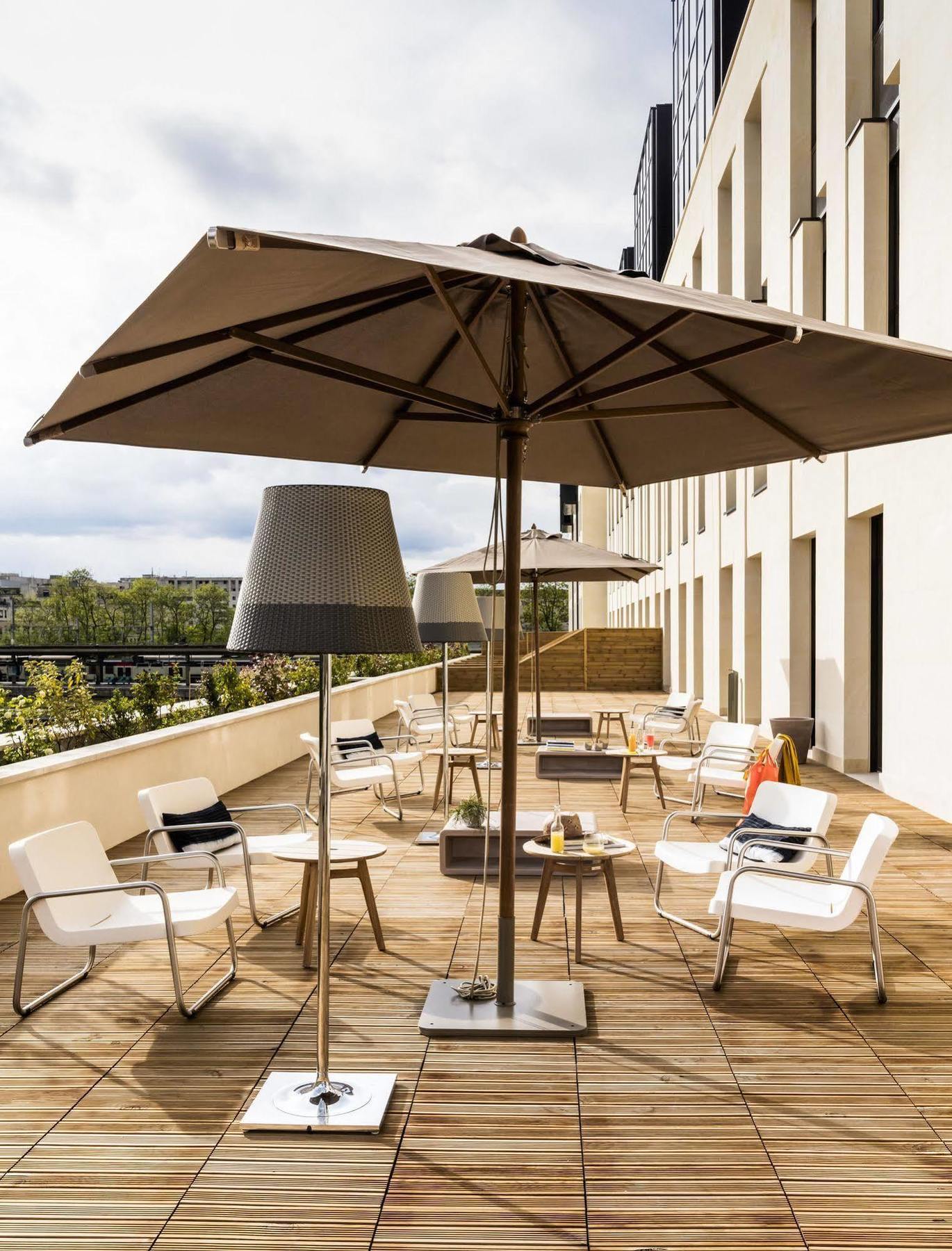 Okko Hotels Paris Rueil-Malmaison Exterior photo