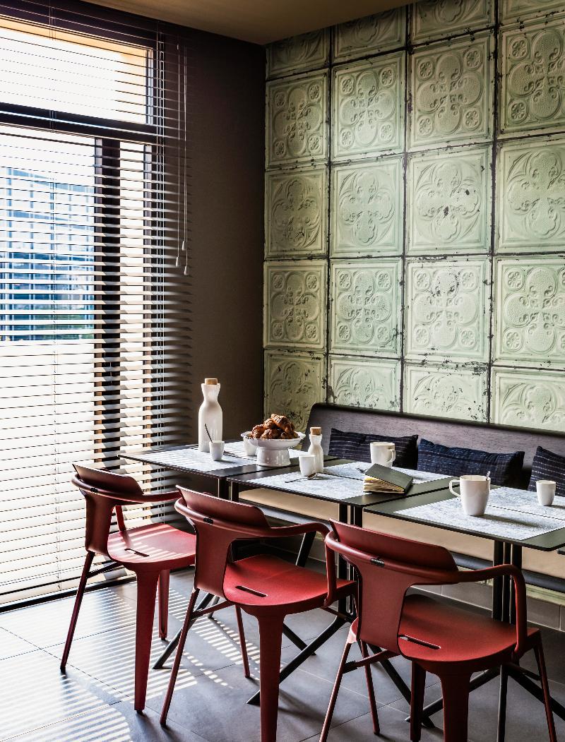 Okko Hotels Paris Rueil-Malmaison Exterior photo
